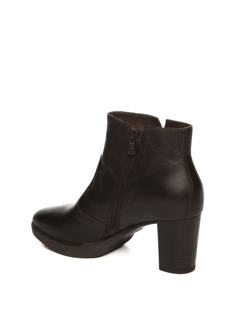 Dark brown leather boot NERO GIARDINI | 411200VIENNA-300